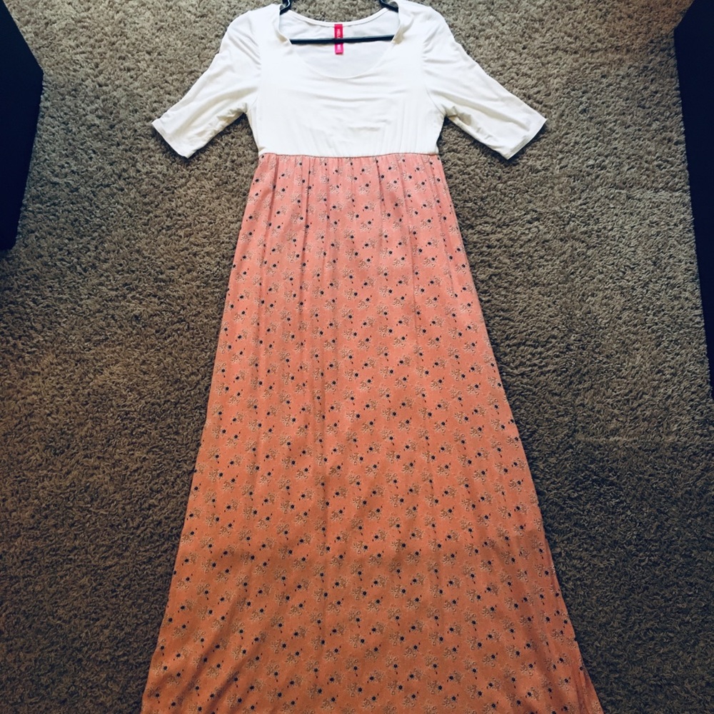 Maxi dress